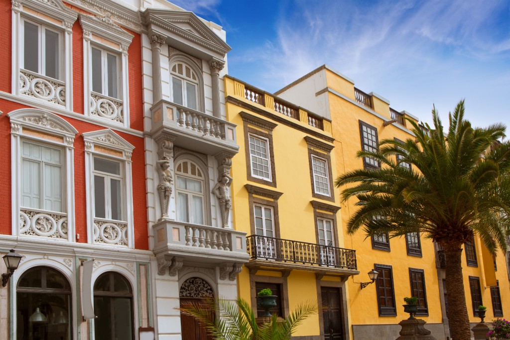 Grand Canaria - Vegueta, colonial house facades