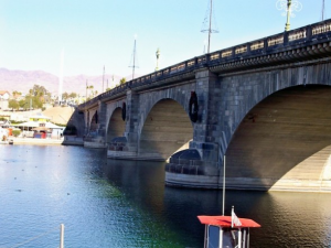 london_bridge_closeup