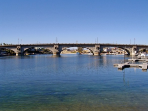 london_bridge_panorama