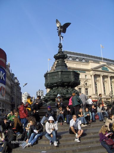 piccadilly circus