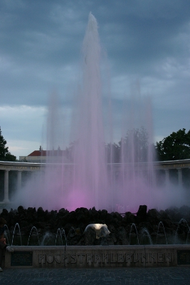 fountain in Vienna with light show