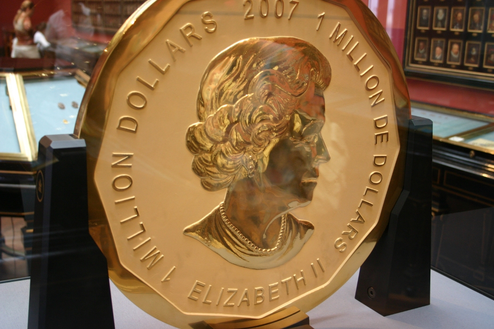 The 100 kg pure fine gold coin 