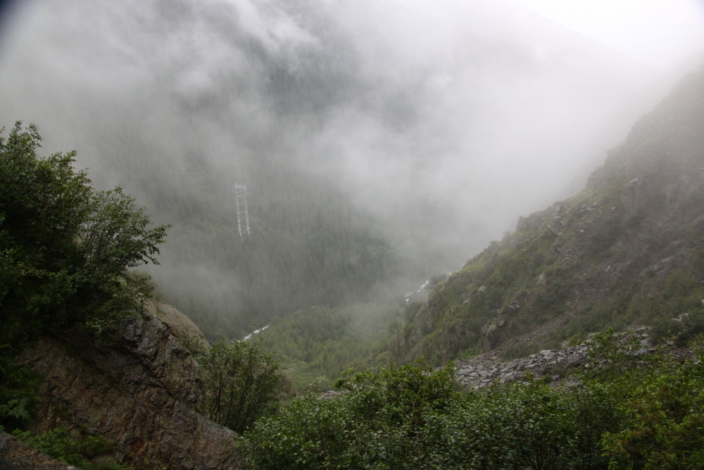 Transfagarasan fog view