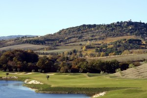 Saturnia golf