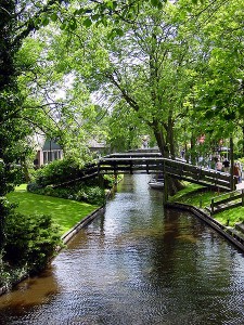 Giethoorn Bridge