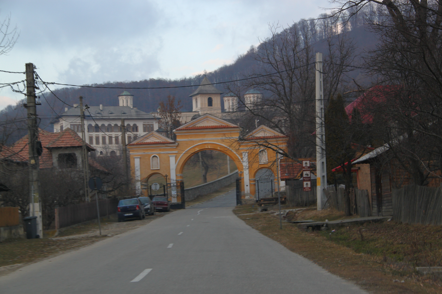 Hurezi Monastery - entrance