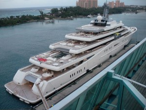 Eclipse docked in Nassau - Wikipedia