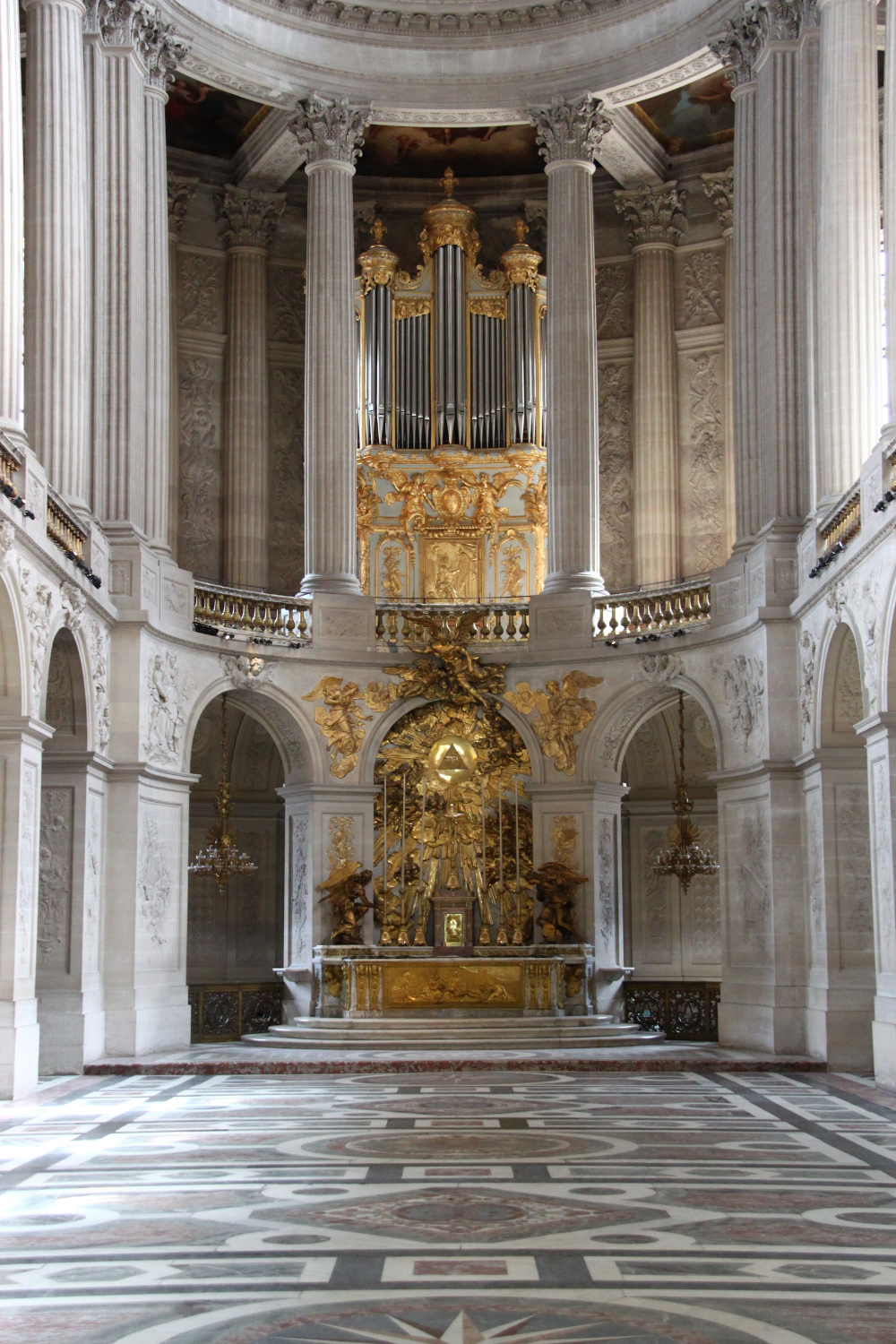 Palace of Versailles organ