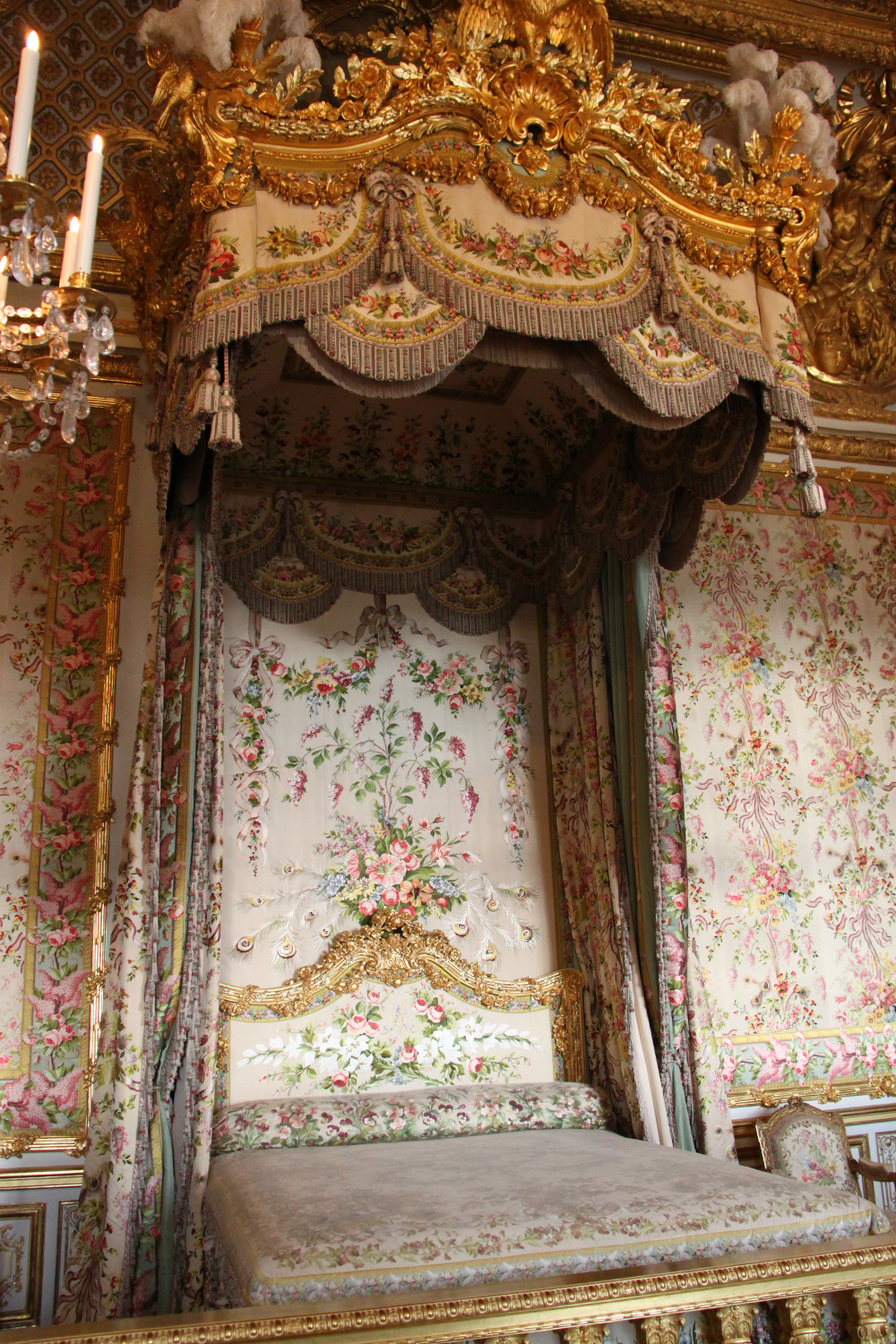 Palace of Versailles queen's bedroom