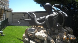 Octopus statue in Monaco
