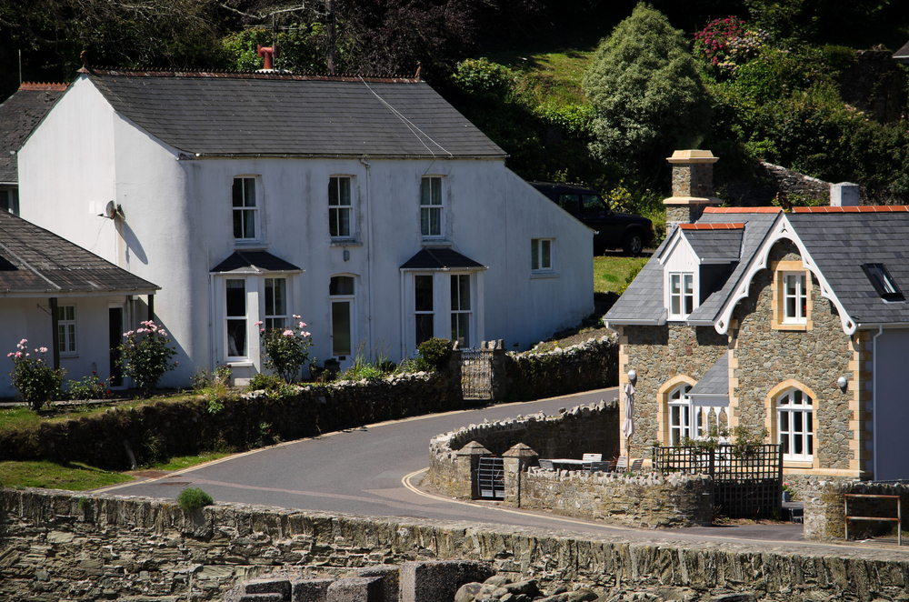 cottages houses Salcombe, UK