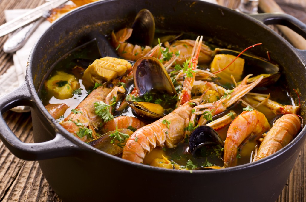 Bouillabaisse in the pot