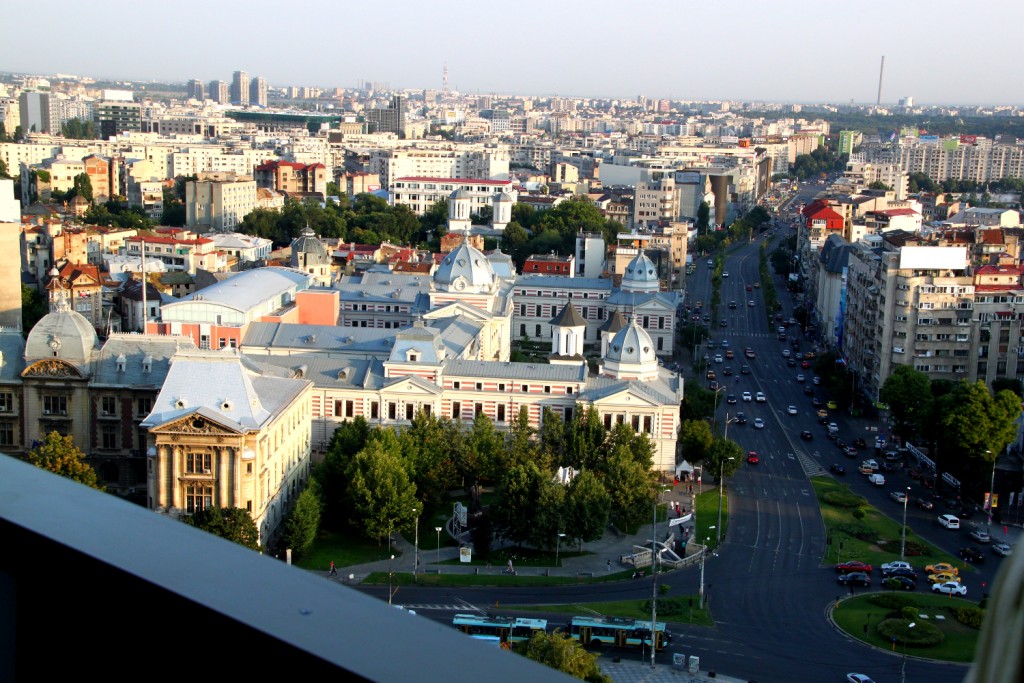 Bucharest seen from the Presidential Suite at Intercontinental Hotel7_Coltea Hospital - Piata Universitatii