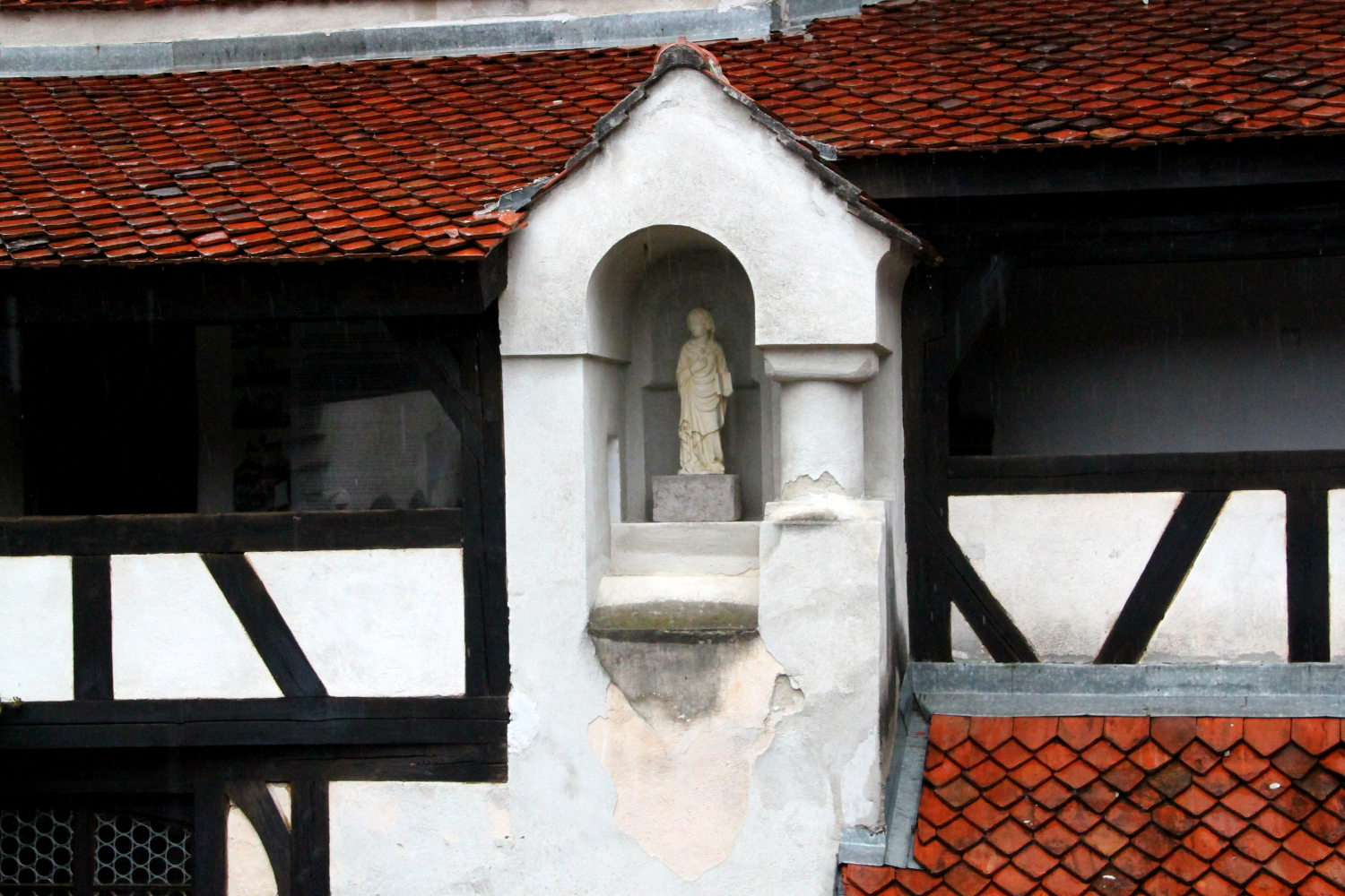 Bran Castle - Statue of The Virgin Mary
