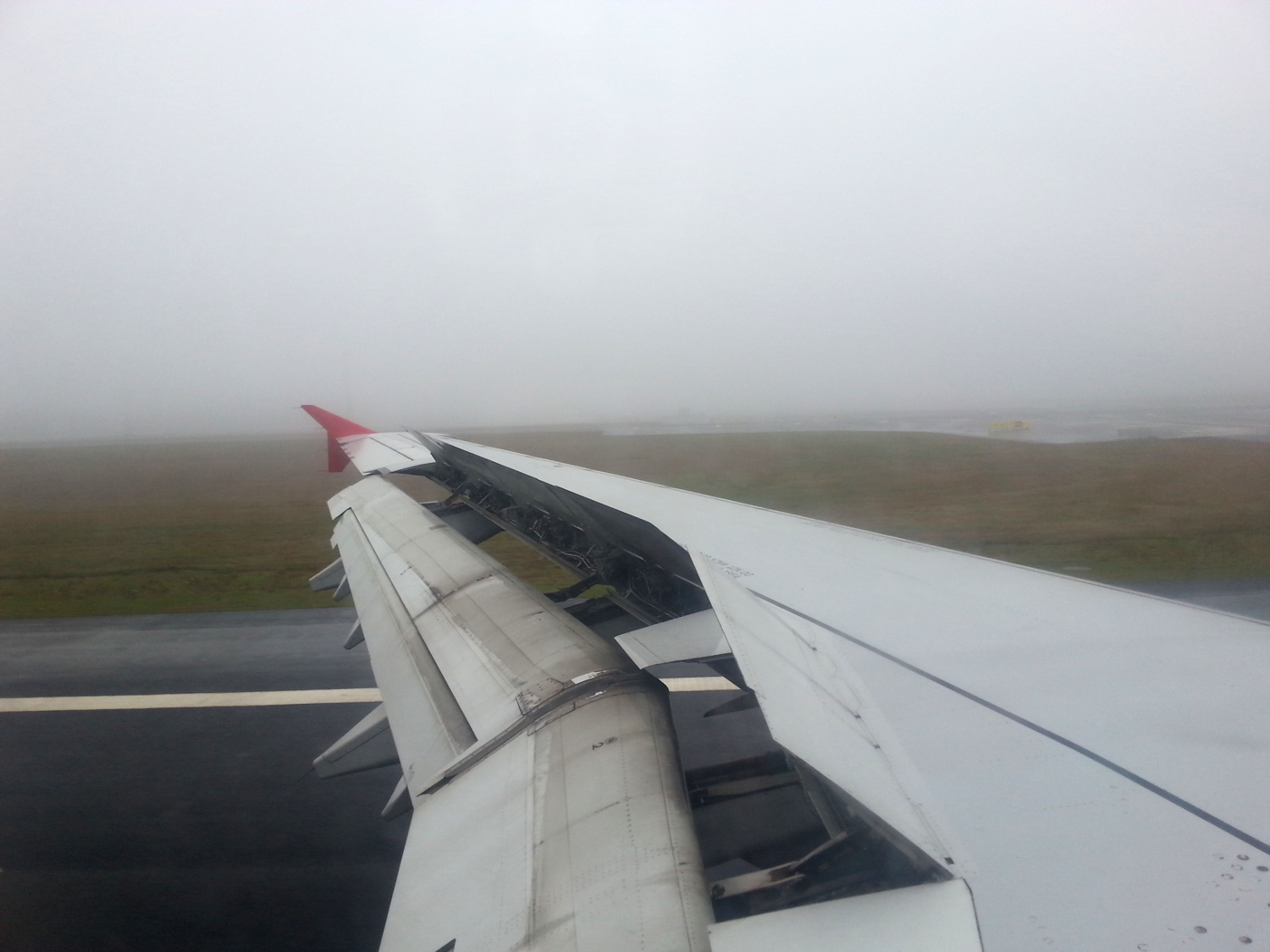 Fog at OIslo airport1