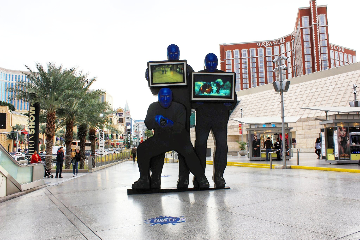 Blue men in Las Vegas