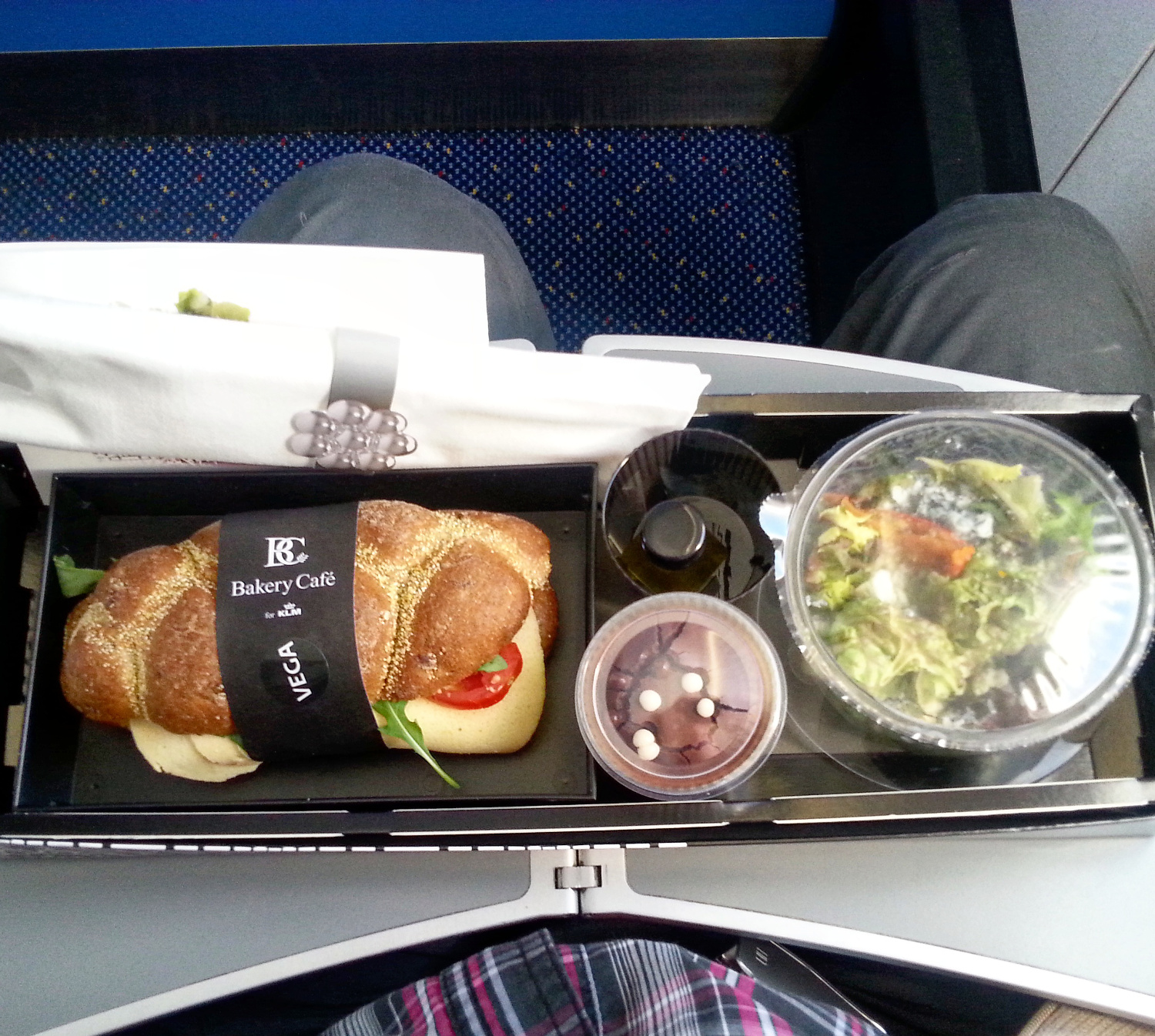 Lunch in Business class on KLM Cityhopper1