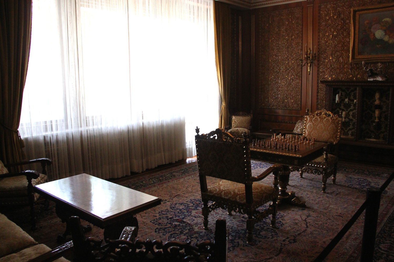 Primaverii (Spring) Palace, Ceausescu’s private residence - Nicolae Ceausescu's apartment - day room