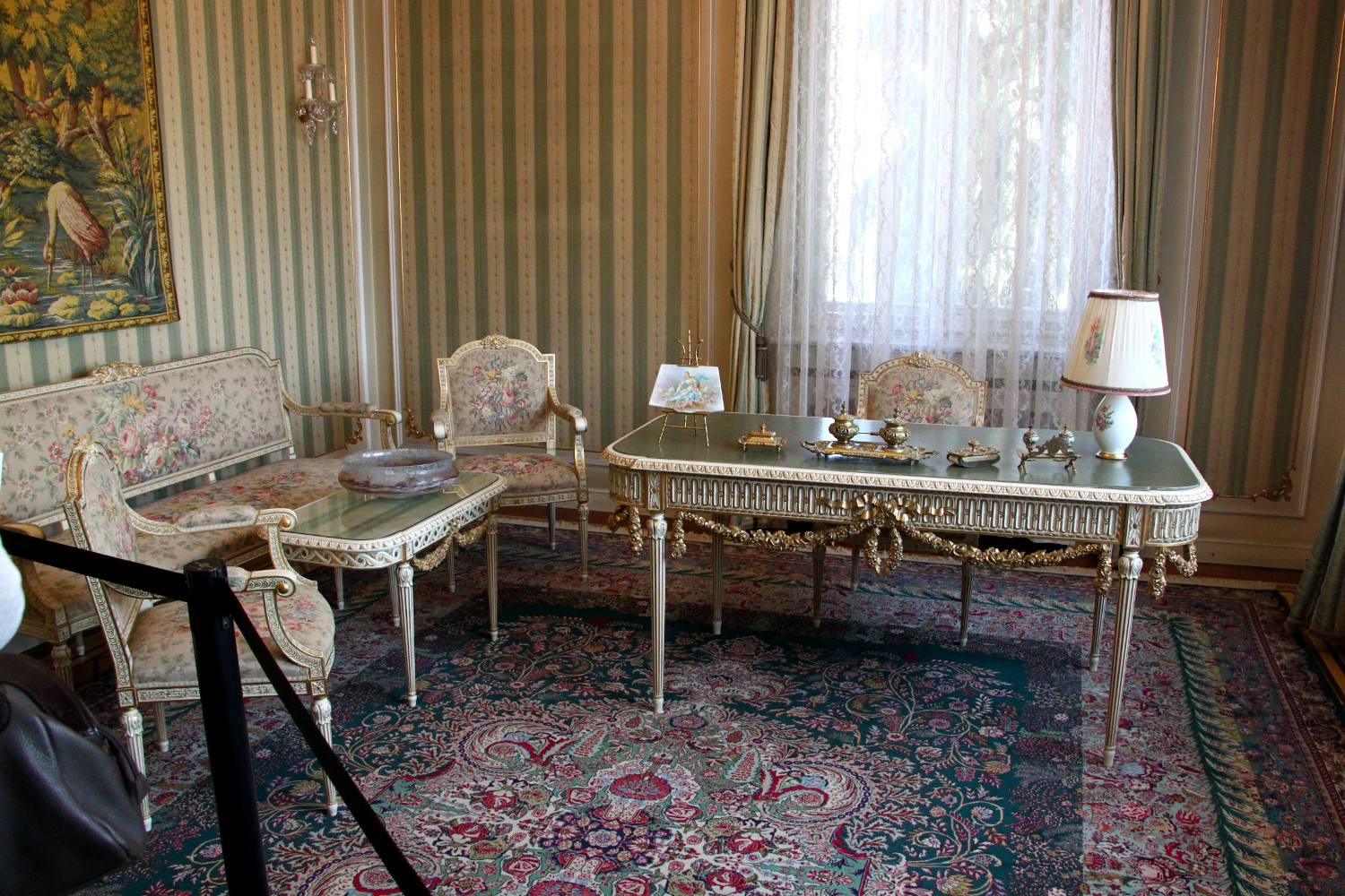 Primaverii (Spring) Palace, Ceausescu’s private residence - Zoe Ceausescu's office