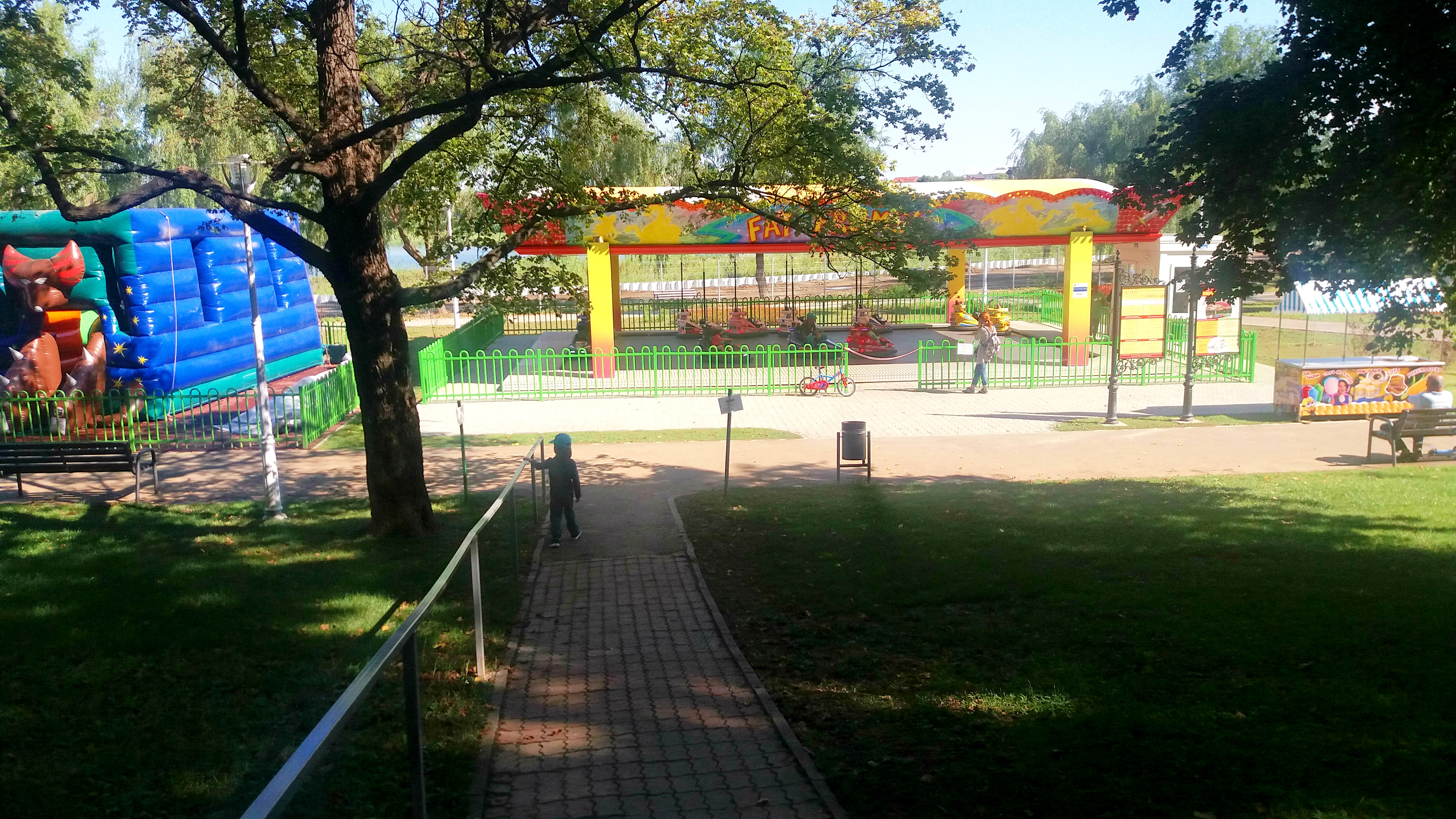 New #ferris #wheel and amusement #park in #Bucharest, #Romania - #travel, #Europe, #fun, #kids