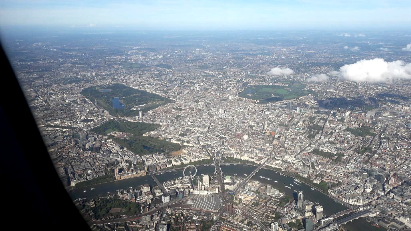 #London seen from the #airplane #travel #Europe #UK