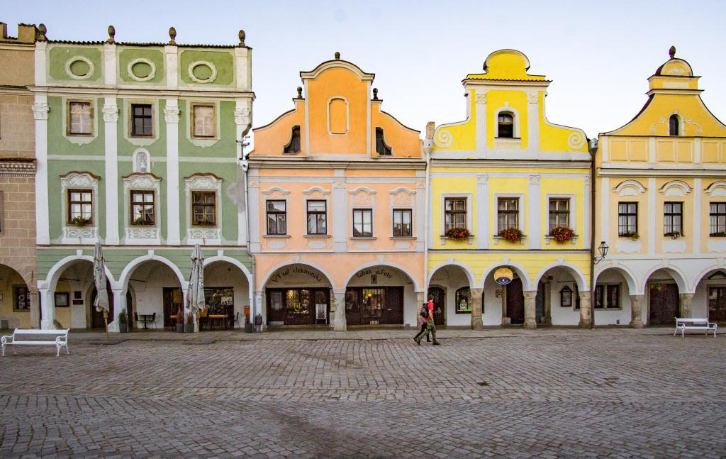 Telč, Czech Republic is a beautiful UNESCO World Heritage Site in Europe. Discover more amazing heritage sites in Europe from this article. #UNESCO #unescosites #unescositeseurope #europeunesco #czechrepublicunesco #czechrepublic