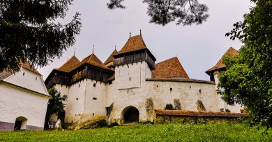 The fortified church in Viscri, Romania is one of the best UNESCO monuments in Europe. Read the article to discover more natural sites in Europe, and a list of world heritage in Europe to add to your bucket list. #UNESCO #unescosites #unescositeseurope #europeunesco #romaniaunesco #romania