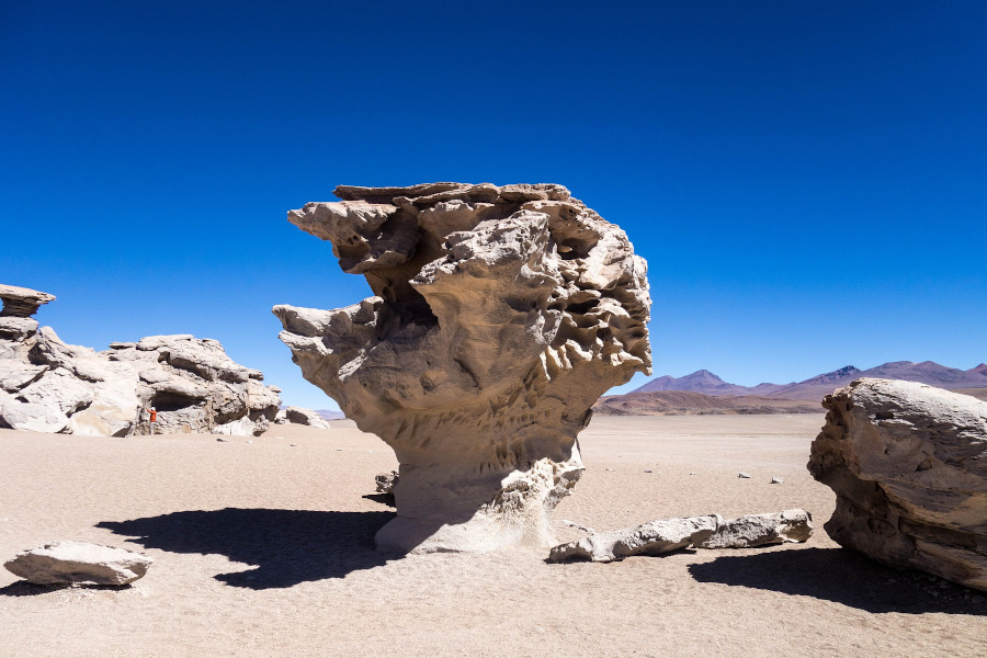 Bolivia - Uyuni - dust. Travel tips for Uyuni Salt Flats, Bolivia