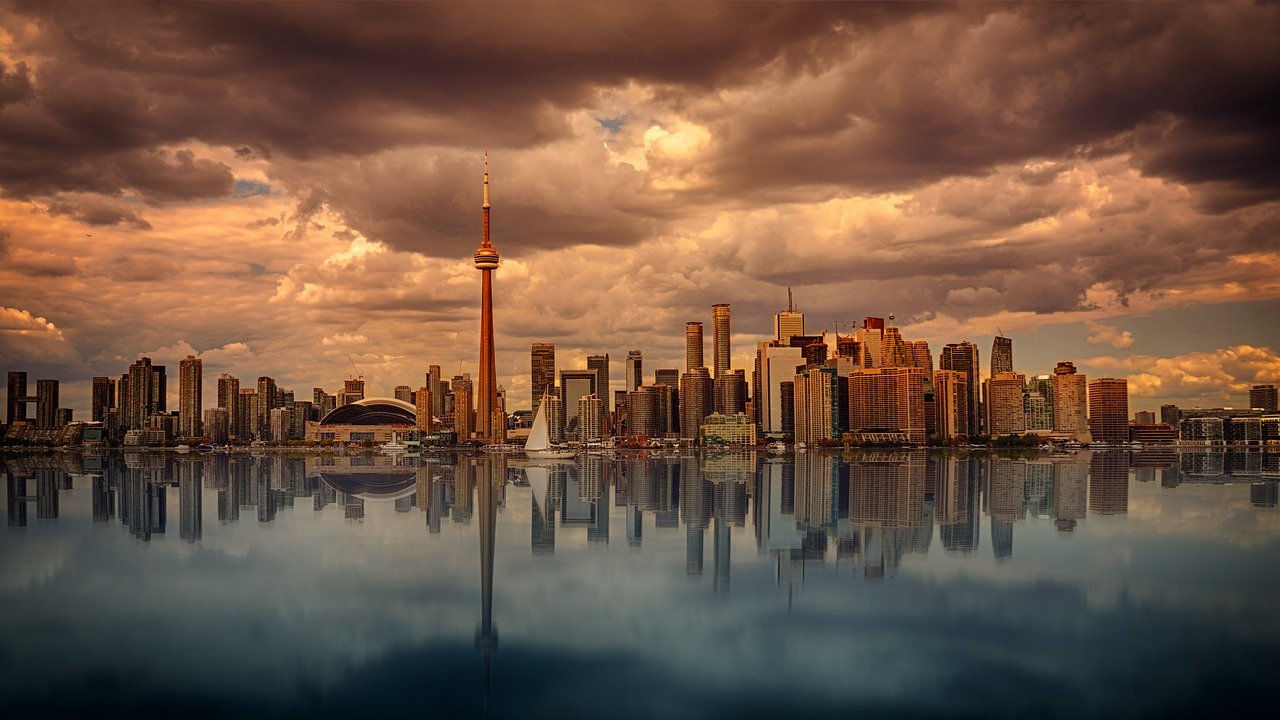 Discover what to see and do in Toronto, Canada