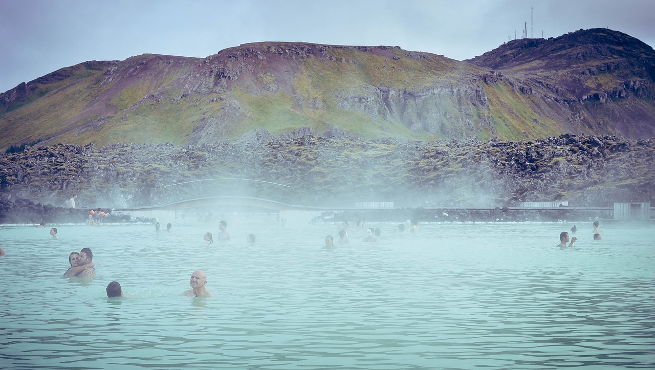 Interesting facts about Iceland - Hot springs and geothermal pools in Iceland