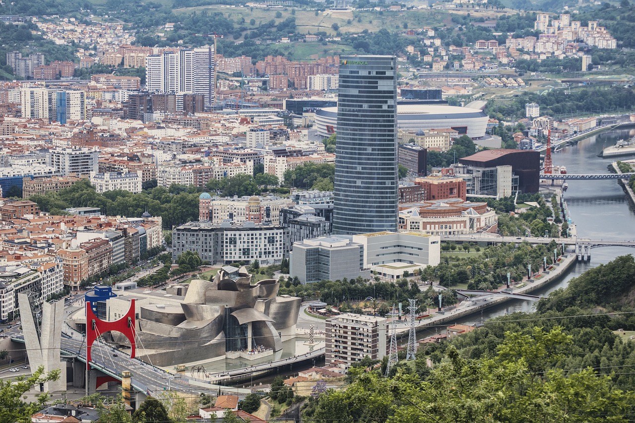 Discovering Bilbao: An Adventure in the Basque City. Things to do in Bilbao and where to go in Bilbao Spain